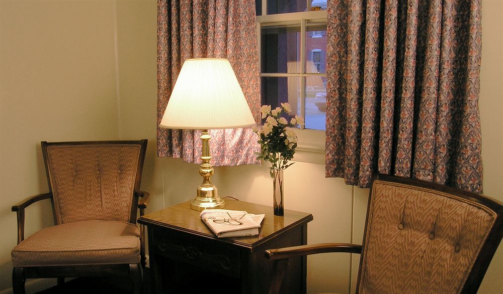 The Carriage House At Strasburg Hotel Ngoại thất bức ảnh