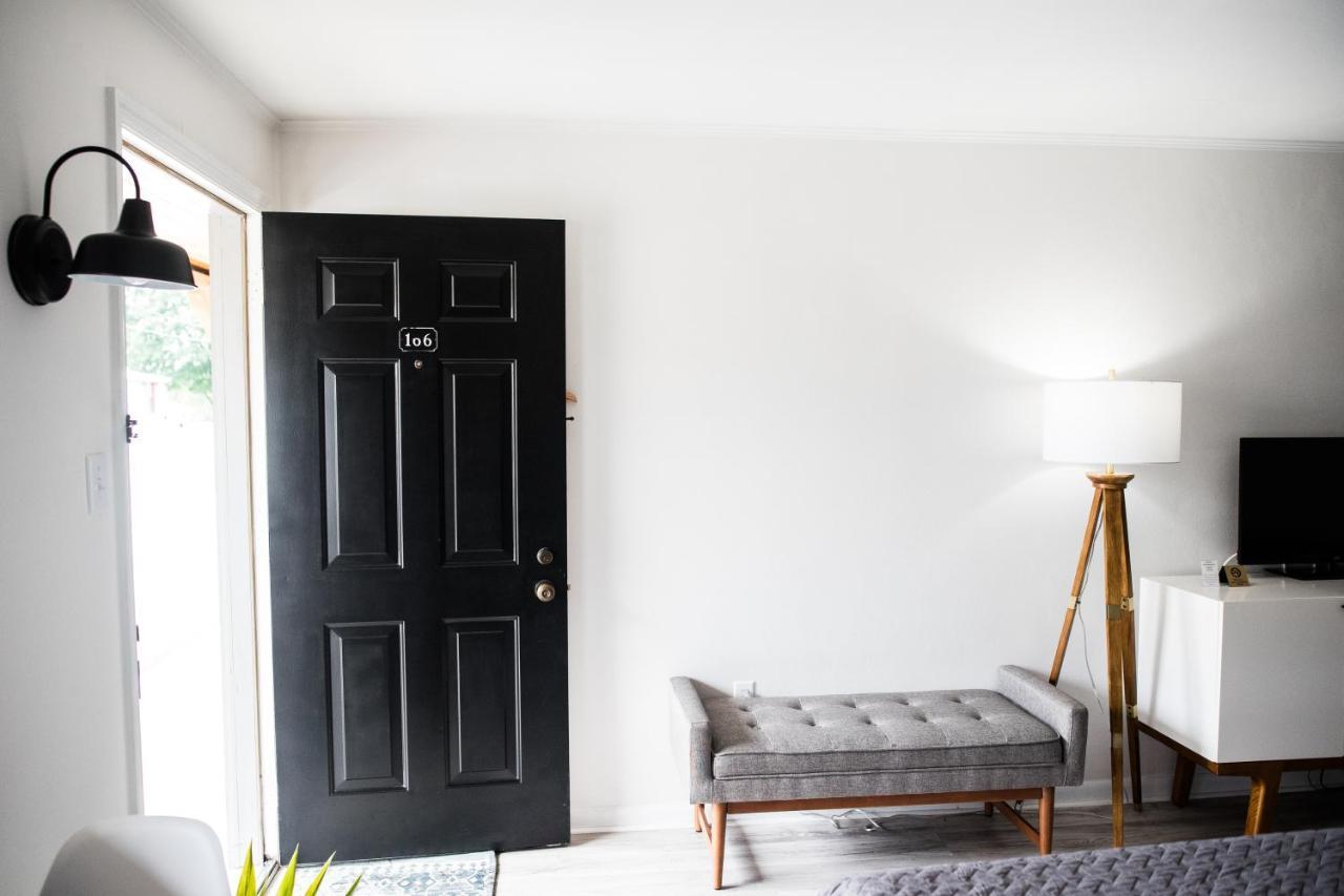 The Carriage House At Strasburg Hotel Ngoại thất bức ảnh